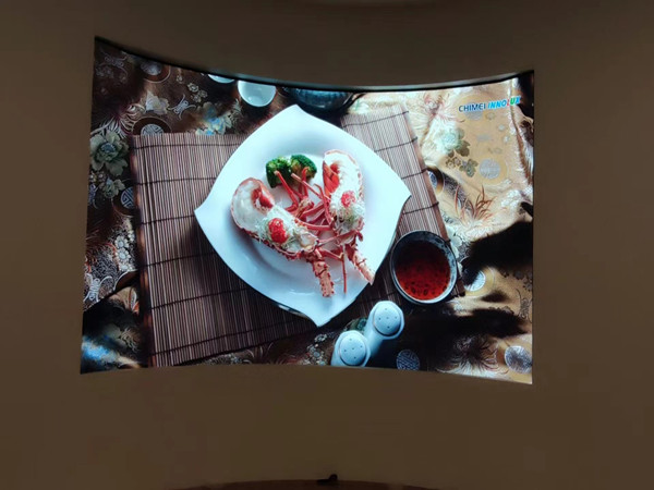 安陆室内P2.5弧形LED屏