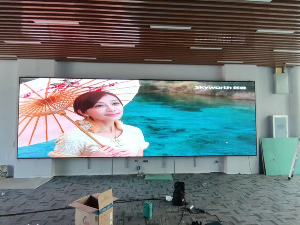 安陆P1.53led小间距屏安装案例